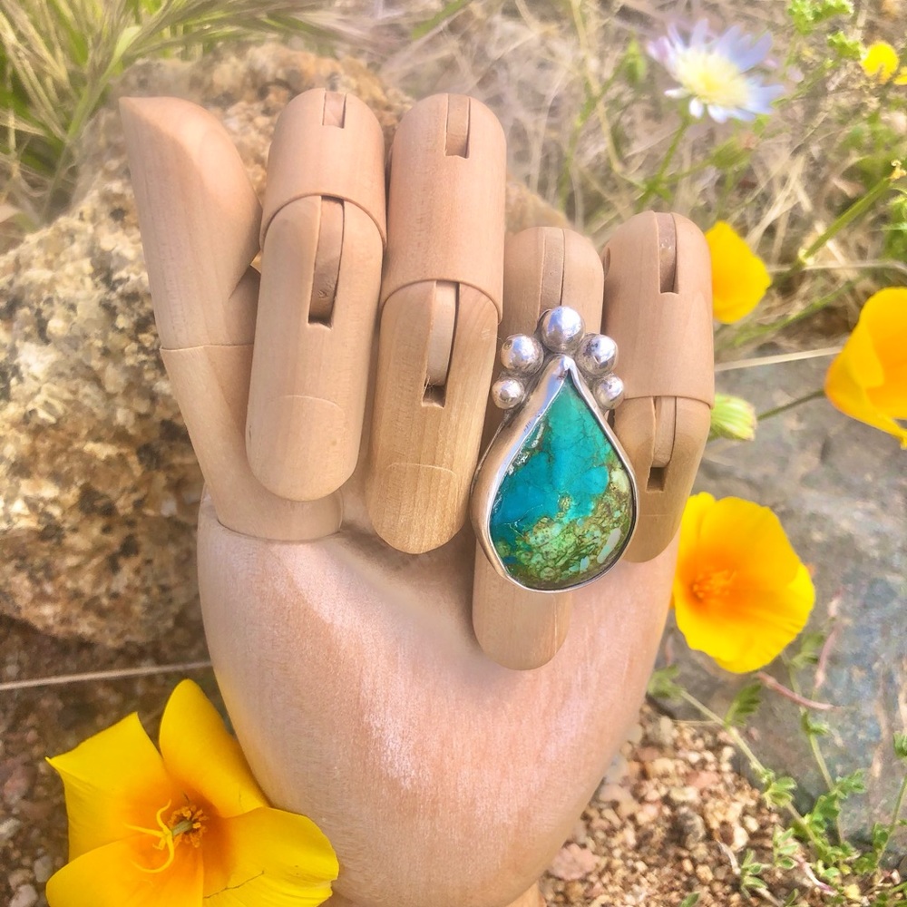 Inlaid Turquoise Handcrafted Southwestern Sterling Silver Ring - Picture 5 of 14